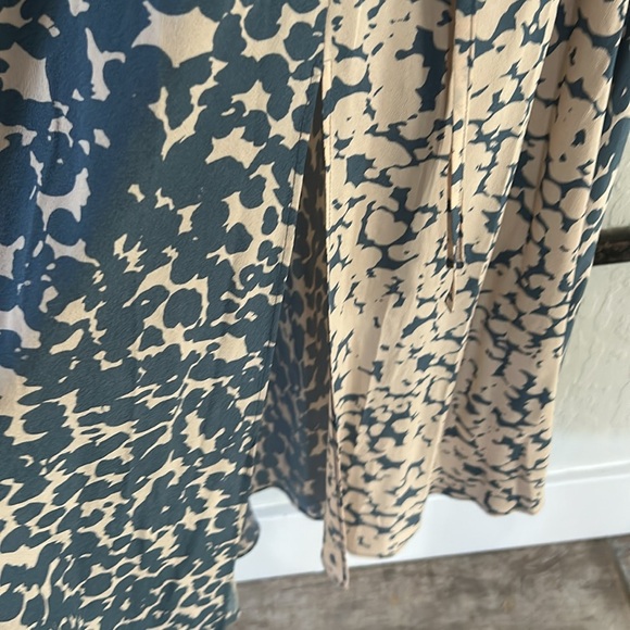 Rails Brand. Cream and blue midi Size S - Picture 6 of 6